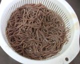 冬でも　キャベツと生ハムのそばサラダ作り方2写真