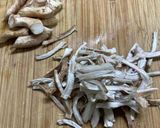 捨てないで!ご飯が進む【椎茸の軸の佃煮】作り方1写真