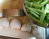 簡単お手軽！かぶとツナのペペロンチーノ作り方1写真