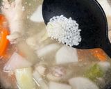 鶏手羽元で☆参鶏湯風（根菜入り）作り方12写真