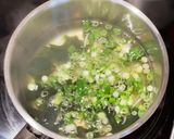 卵白消費☆ワカメと小ねぎのスープ♪作り方1写真
