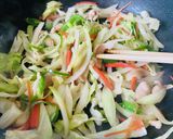 鶏皮で｡｡｡ソース焼きそば作り方4写真
