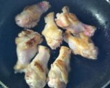 Ｗ効果で柔らか♡鶏手羽元のお酢煮込み作り方2写真
