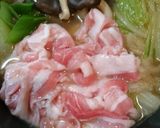 簡単！激ウマ！豚バラ白菜とんこつ醤油鍋♪作り方5写真