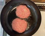 肉汁たっぷり！矯正中の男前ハンバーグ作り方3写真