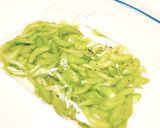 手が止まらない！セロリの超～簡単浅漬け♪作り方3写真