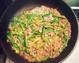 簡単☆挽き肉とピーマンのカレー風味炒め作り方2写真