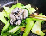 牡蠣と青梗菜の中華風ペペロンチーノ作り方4写真