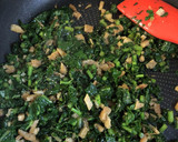 ご飯がすすむ！大根葉と油揚げの炒め煮作り方3写真