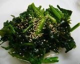 簡単！ほうれん草とわかめの胡麻醤油和え作り方3写真