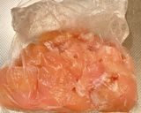 ＊鶏胸肉とブロッコリーのエビマヨ風＊作り方1写真