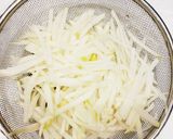 簡単もう一品！大根ツナサラダ作り方1写真