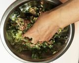野菜たっぷり餃子(スライスチーズ入り)作り方2写真