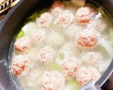 白菜と肉団子のシンプルイズザベストスープ作り方5写真