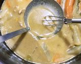 残り物シチューでグリーンカレー作り方2写真
