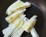 長芋とカタクチイワシのマヨ炒め作り方1写真