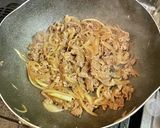 簡単・牛バラ肉と玉ねぎの甘辛炒め作り方4写真