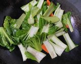 ターサイと牛肉の胡麻味噌炒め作り方2写真