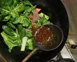 ターサイと牛肉の胡麻味噌炒め作り方4写真