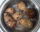 ☆こくが強めの☆里芋の赤みそ煮作り方1写真
