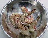 炊飯器で簡単！炊き込み海老ピラフ作り方1写真