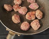 ☆簡単☆豚こまボールのガリマヨポン焼き作り方4写真