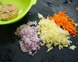 簡単！ツナトースト　野菜たっぷり作り方1写真