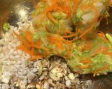白菜消費♪フライパンで小籠包風蒸し肉団子作り方3写真
