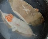 ☆魚煮付け覚書☆子持ちナメタガレイ煮付け作り方6写真