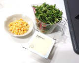 とろ～り食感♡豆苗とコーンの中華風スープ作り方1写真