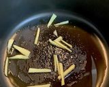 味噌が濃厚～こっくりモツ煮込み作り方5写真