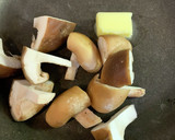 旨！ブロッコリーと椎茸の簡単バタ醤油炒め作り方1写真