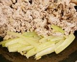 豚肉とセロリの味噌炒め作り方4写真