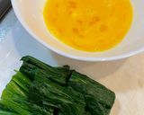 ほうれん草とたまごのお味噌汁作り方2写真