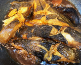 すき焼きのたれで簡単、カレイの煮付け作り方3写真