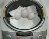 黒にんにく用の炊飯器で6日 熟成黒たまご作り方1写真