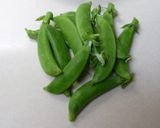 春の味☆スナップエンドウとわかめのみそ汁作り方1写真