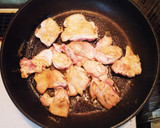 簡単☆鶏肉と小松菜のハーブ炒め作り方1写真