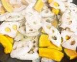 「ん」がいっぱい れんこん・南瓜の豚炒め作り方4写真