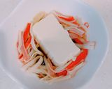 酸っぱ辛いが旨！もずく酢キムチチゲスープ作り方1写真