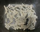 大量消費　にんじんとコンニャクのきんぴら作り方3写真