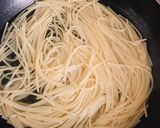 きざみ海苔クリームのスープパスタ作り方1写真