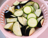 ♡鮭と野菜のバタポン焼き♡作り方1写真