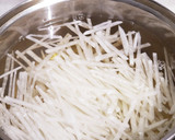 基本のき☆大根とお揚げの味噌汁作り方4写真