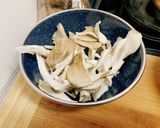 冬の寒い時期に作る山形芋煮で温まる作り方2写真