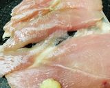 鶏肉のソテー●クリームシチューソース煮作り方1写真