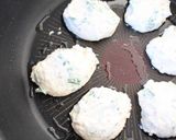 ふわふわ【豆腐の丸め焼き（大葉＆ごま）】作り方3写真