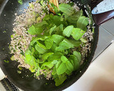 セロリの葉とひき肉の簡単エスニック炒め作り方8写真