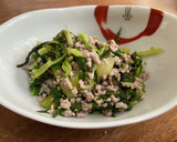 セロリの葉とひき肉の簡単エスニック炒め作り方9写真