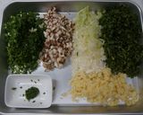 パクチーとバイマクルーの水餃子作り方1写真